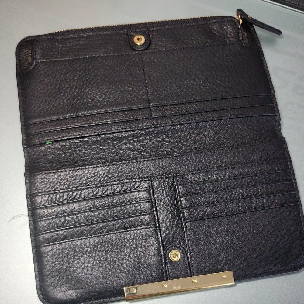 COPY - VINCE CAMUTO Black Leather Wallet